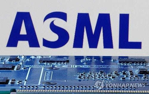 ASML, 1б ֽ ϡ" ȮǼ Ŀ"